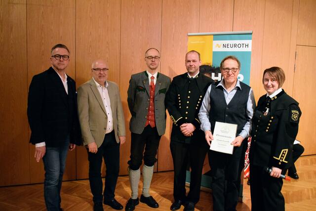 Hans Potzarnik wurde zum Ehrenmitglied ernannt | Foto: Bergkapelle Piberstein