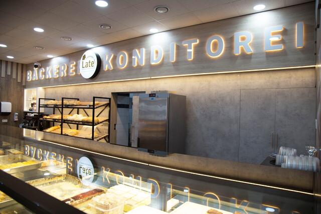Die moderne Einrichtung der Bäckerei &amp; Konditorei Late in der Thaliastraße 149-153 | Foto: Michael Ellenbogen