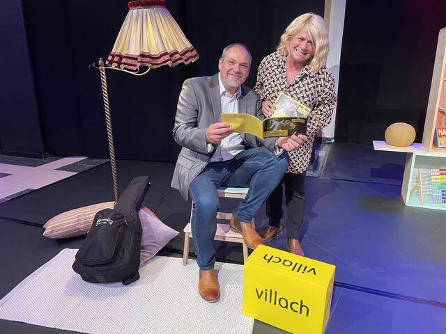 Vizebürgermeisterin und Kulturreferentin Gerda Sandriesser und Gert Christian Sturm, Leiter der Kulturabteilung, freuen sich auf zahlreiche Besucher: "Das heurige Programm kann sich absolut sehen lassen!" | Foto: MeinBezirk.at