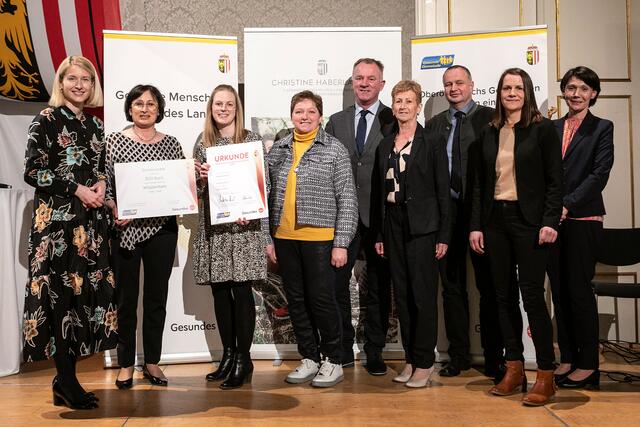 Die Wippenhamer Delegation mit Landeshauptmann-Stellvertreterin Christine Haberlander | Foto: c) Land OÖ