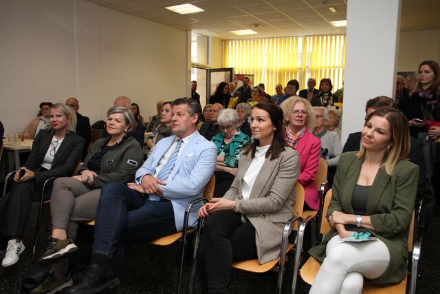 Viele Gäste kamen zur Eröffnung. | Foto: MeinBezirk.at