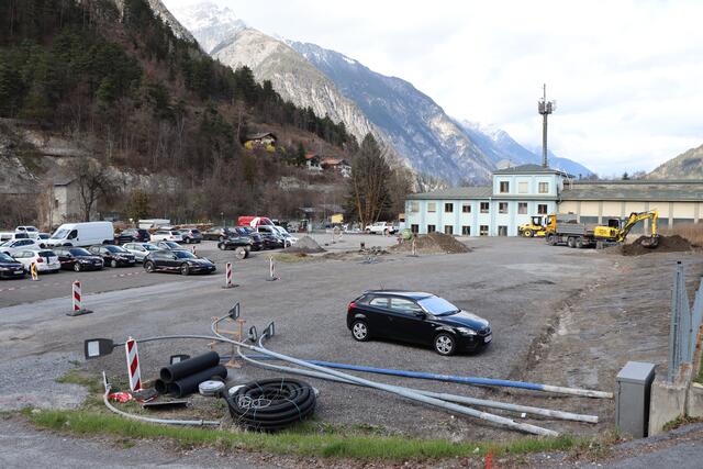 Die Baumaßnahmen am Pendlerparkplatz-Areal wurden inzwischen abgeschlossen. | Foto: Othmar Kolp