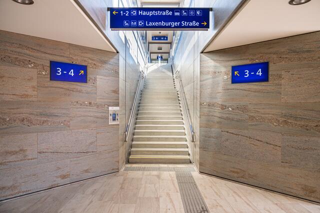Die Bahnhofe sollen ein modernes Erscheinungsbild erhalten.  | Foto: ÖBB/Michael Fritscher