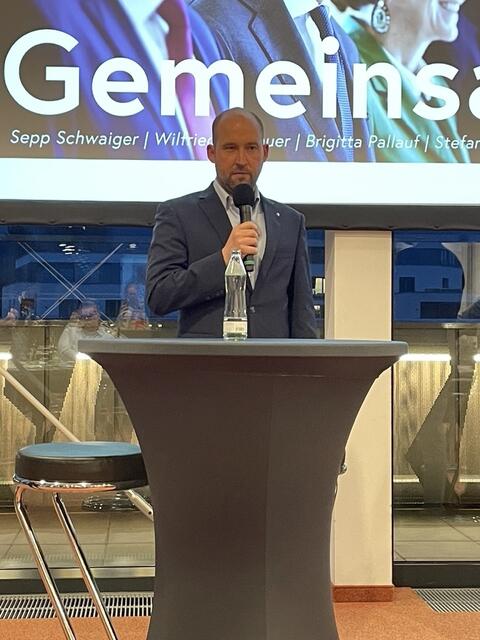 Hannes Schernthaner, Bürgermeister von Fusch ÖVP freut sich über eine hohe Wählerbeteiligung in seiner Gemeinde. | Foto: Sarah Braun