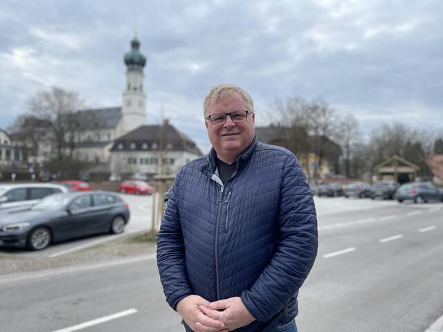 Das Obertrumer Bürgermeister Simon Wallner äußert sich über das Wahlergebnis.  | Foto: sm