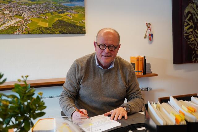 Der Bürgermeister von Seekirchen Konrad Pieringer sprach mit den BezirksBlättern Flachgau über das Ergebnis der Landtagswahl 2023. | Foto: Gertraud Kleemayr