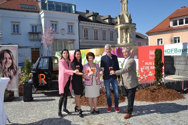 Eva Wimmer, Obmann-Stv. Ulrike Huber, Bgm. Ludmilla Etzenberger, Obmann Richard Reiter, Erst Kaltenecker | Foto: Heinz Fürst