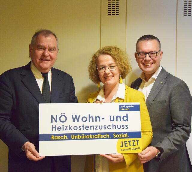 Landtagsabgeordneter Franz Dinhobl, Landesrätin Christiane Teschl-Hofmeister und Bundesrat Matthias Zauner. | Foto: ÖVP