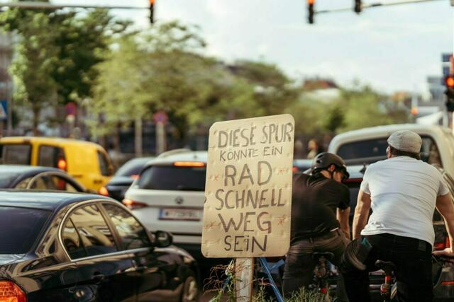 Gürtel Bike Ride 2022 – Gaudenzdorfer Gürtel im 5. und 12. Bezirk | Foto: Radeln For Future/Tom Poe Photography“