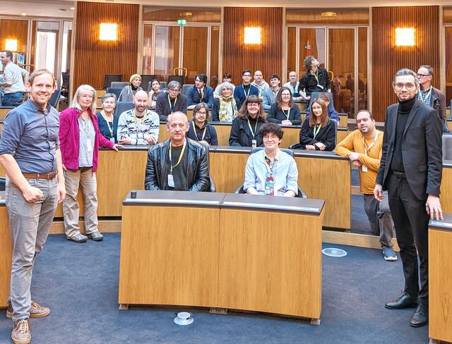 LAbg. Georg Ecker (l.) und NRAbg. Süleyman Zorba (r.) luden zur Besichtigung des neu sanierten Parlaments | Foto: Sabine Fasching