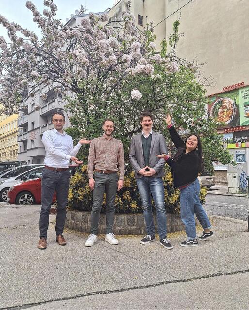 Georg Garstenauer und Lucia Torres Venegas verlassen die Bezirksvertretung Alsergrund. Die beiden neuen Bezirksräte sind Raphael Höbart und Tomislav Hauptfeld.  | Foto: Grüne Alsergrund 