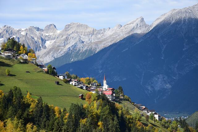 Hochgallmigg in der Gemeinde Fließ ist derzeit für AnrainerInnen nur über einen Forstweg erreichbar. | Foto: Orgler Martha
