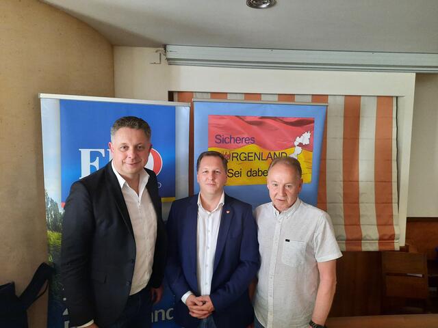 V. l. LAbg. Alexander Petschnig, BezPO Mario Jaksch, BezGF Josef Brandlhofer | Foto: FPÖ Bezirk Neusiedl