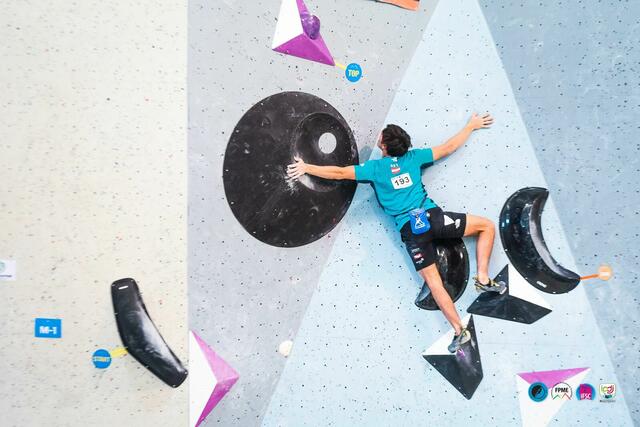 Julian Wimmer boulderte zum EC-Erfolg. | Foto: privat