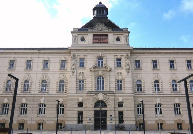 Die Verhandlung fand am Landesgericht St. Pölten statt.  | Foto: Ilse Probst