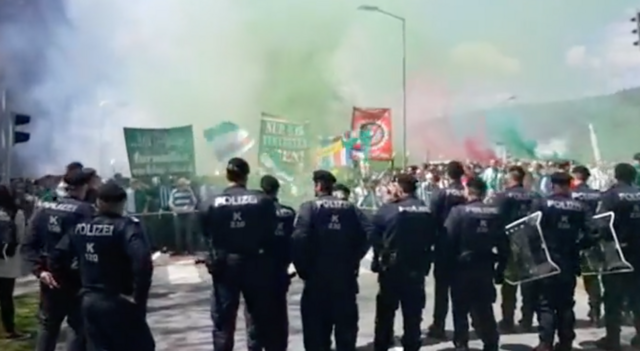 Auf Höhe der A2-Abfahrt Klagenfurt-West treffen sich Rapid-Ultras am Sonntag zu einem ihrer berüchtigten Märsche. Fans von Sturm Graz wird geraten, die Abfahrt Klagenfurt-Ost zu nehmen. | Foto: MeinBezirk.at