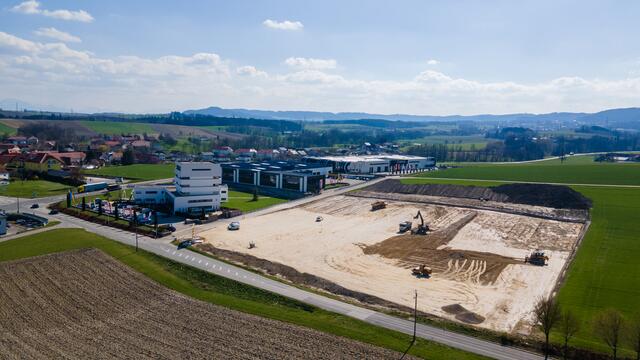 Drohnenaufnahme vom Campus. | Foto: Daniel Scharinger