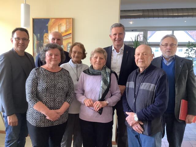 Zur neuen Vorsitzenden der Pensionistenverbands-Ortsgruppe Rudersdorf/Dobersdorf wurde Anna Winter (2. von links) gewählt. | Foto: SPÖ