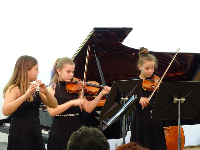 Elena Kerschbaumer, Carolina Grabner und Helena Maderthaner | Foto: Simon Glösl