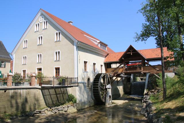 Die revitalisierte Ottersbachmühle ist einer der touristischen Anziehungspunkte in St. Peter. | Foto: Josef Pail