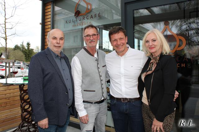 Tonfink - Kulturcafé & Bar Karl-Heinz Hojas & Andreas Albrecher: Bildergalerie: Eröffnung
