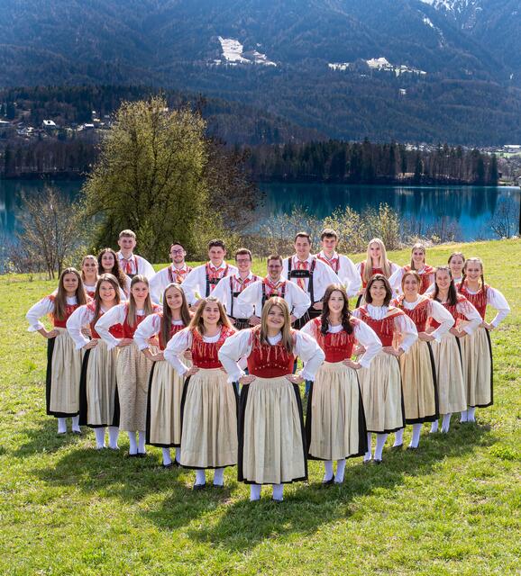 Die Volkstanz- und Schuhplattlergruppe Fürnitz-Faaker See  weiß, wie man richtig Spaß haben kann.