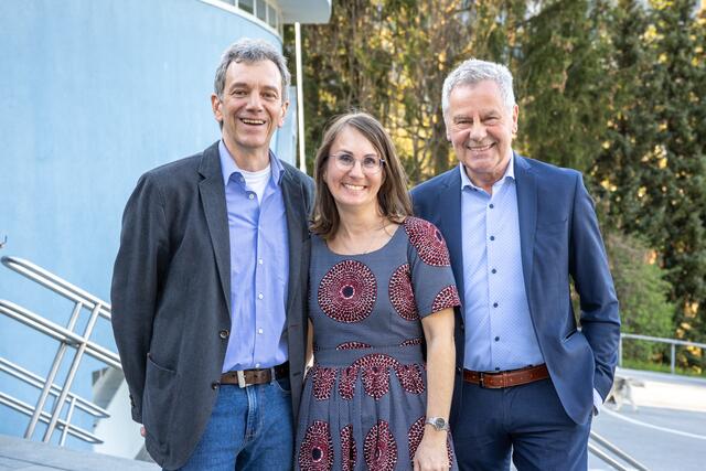 Stefan Pleger, Gabi Ziller und Bürgermeister Peter Lobenwein, der eine Patenschaft übernommen hat. | Foto: privat
