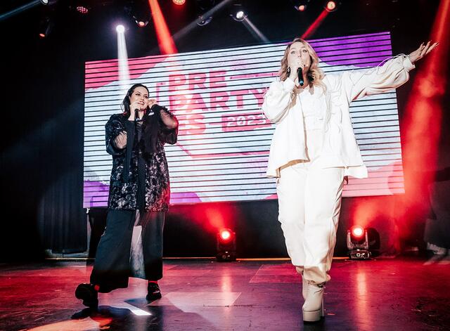 Großer Hype um unseren Austro-Act: TEYA &amp; SALENA rockten Pre-Partys wie in Madrid, Amsterdam oder London - die Fans feiern ihren Song, die Wettquoten sehen sie im Finale unter den besten 8. | Foto: ORF/PrePartyES 23/Álvaro de las Heras