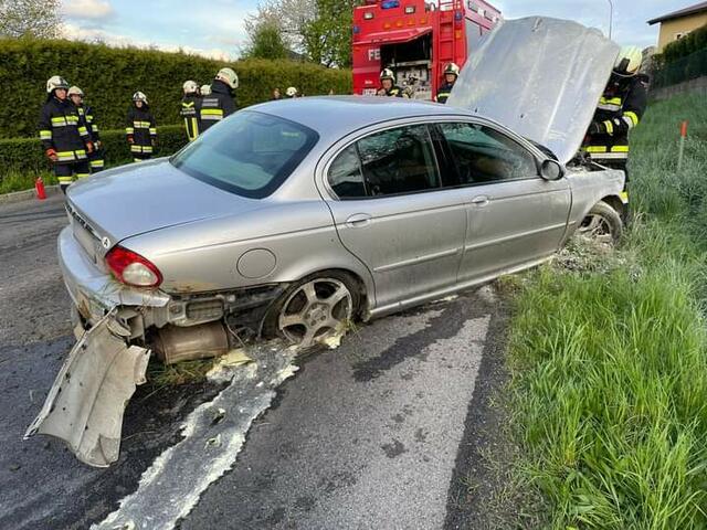 Drogen Lenker konnte erst durch Unfall gestoppt werden | Foto: Feuerwehr St.Pölten-Stadt