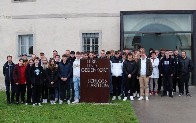 Schüler der HTL Pinkafeld an den Gedenkstätten Mauthausen, Gusen und Schloss Hartheim | Foto: HTL Pinkafeld