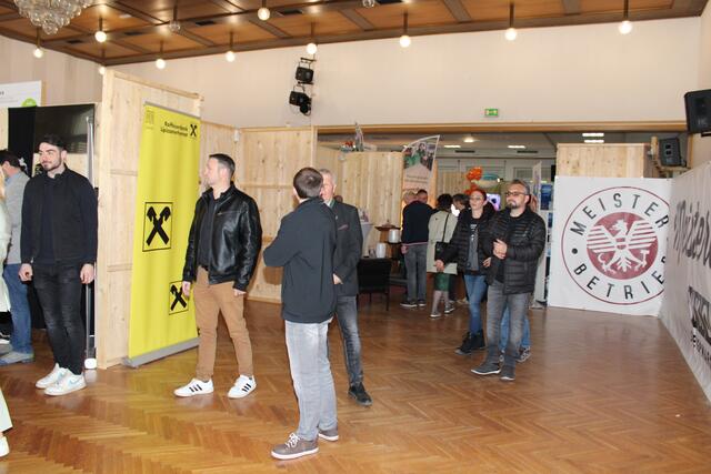 Die WKO Voitsberg bietet erstmals einen "Meister-Corner" im Volksheim. | Foto: Lederer