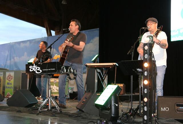 st3, Austropop auf der Radio Grün Weiß - LIVE Bühne