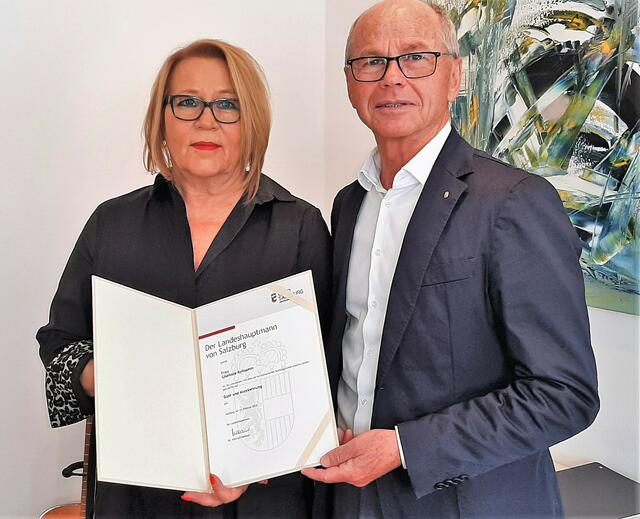 Gisela Reitsamer und LH-Stellvertreter Christian Stöckl.
