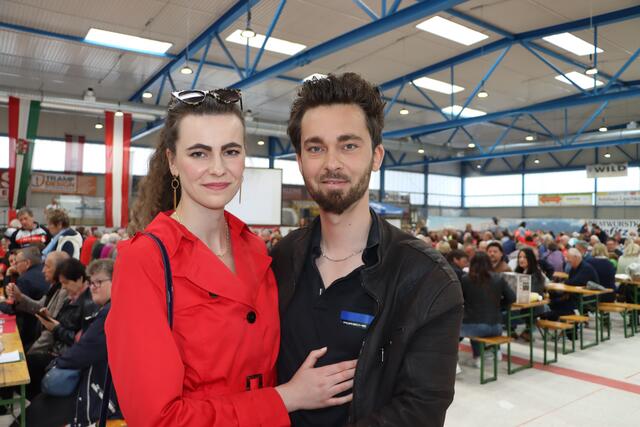 Viktoria Gloria Koberer und Christopher Polesnig