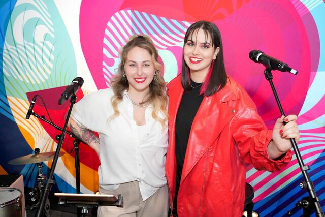 Doppelt hält bekanntlich besser! TEYA &amp; SALENA läuteten bei der Farewell-Session Ende April in Wien den Countdown für Liverpool ein. | Foto: ORF/Roman Zach-Kiesling