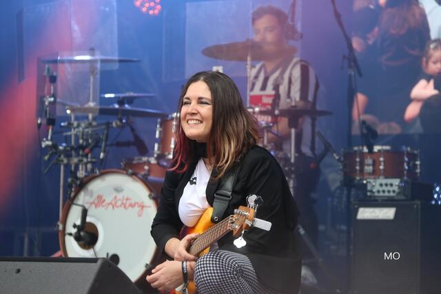 Alle Achtung, Musikerin