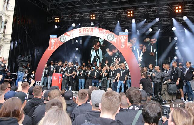 SK Sturm Graz, Cup-Siegerfeier
