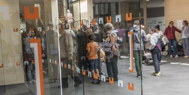 Das Bildungshaus St. Michael erweitert das Bildungsprogrammangbeot. | Foto: Rachlé