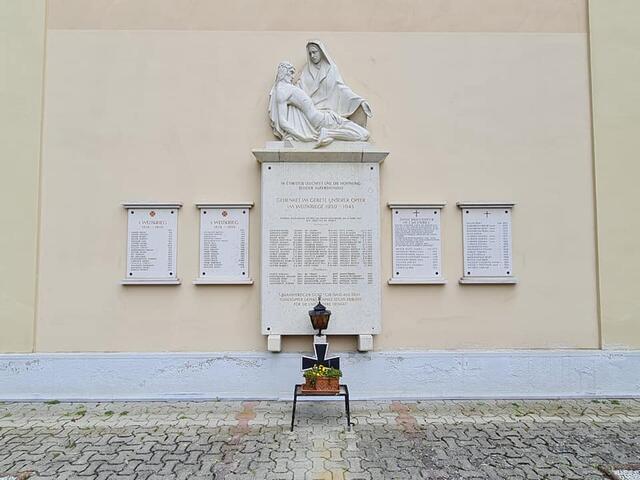 Gedenktafel, Kirche | Foto: Otto Krcal
