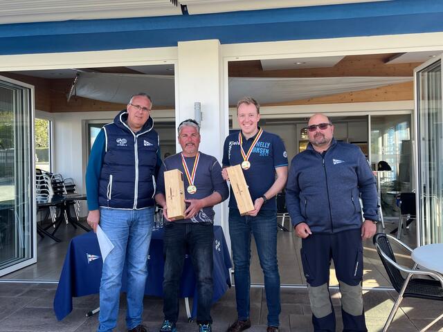 (von links) Peter Kuß (UYCWö), Andreas Oehlwein, Hubert Kern, Wettfahrtleiter Axel Seebacher
 | Foto: Foto: UNION-YACHT-CLUB WÖRTHERSEE