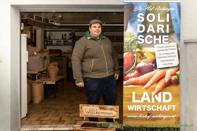 Markus Aichinger ist froh, sich für die Solidarische Landwirtschaft entschieden zu haben. | Foto: Fotografie Altmann