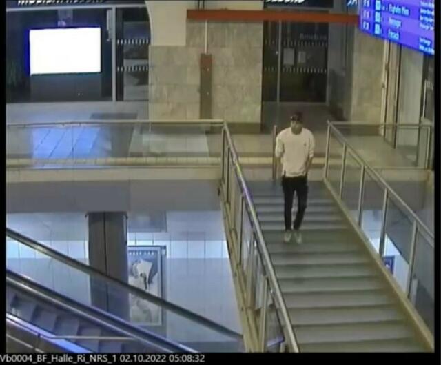 Dieser Mann belästige die Frau am Villacher Hauptbahnhof. Hinweise bitte an das SPK Villach – Kriminalreferat unter 059133/26 3333. | Foto: LPD Kärnten