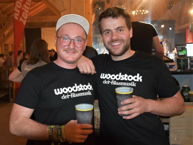 Harald und Matthias genossen die Woodstock-Stimmung. | Foto: Klara Fruhstorfer