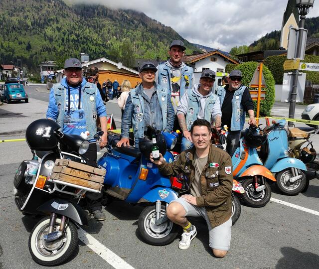 Vespafreunde aus Offenbach (D)