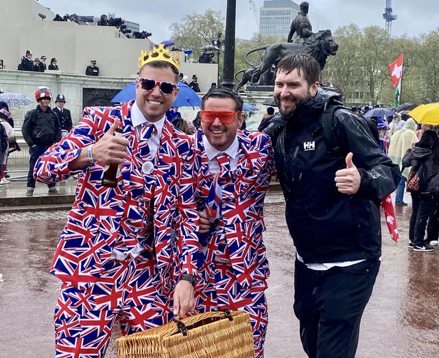 Einige campten vor Ort, um die Krönung in London mitzuerleben. | Foto: Astrid Hofer