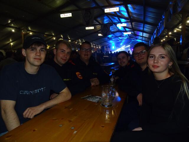 Gerald Obermayr, Lukas Gruber, Markus Schaufler, Domenik Hudl, Stefan Wagner und Leonie Rechberger | Foto: Simon Glösl