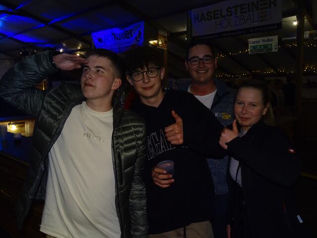 Simon Hofmacher, Matthias und Julian Tatzreiter und Lena Schuller | Foto: Simon Glösl