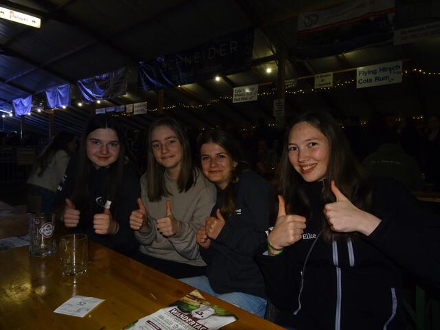 Susanne Speer, Paula Schleßl, Johanna Liedler und Elke Voglauer | Foto: Simon Glösl