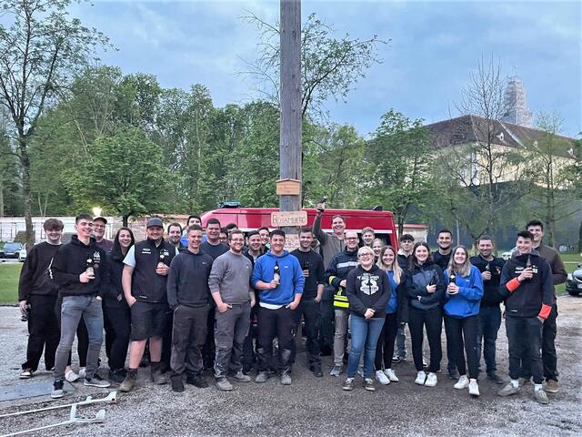 Die Diebe – Landjugend Seitenstetten- und die Bestohlenen, die FF Behamberg. | Foto: FF Behamberg