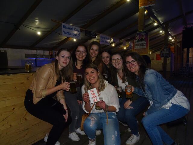 Andrea Bläumauer, Lisa Spärer, Theresa und Mgdalena Hofmacher, Julia Haberfellner, Sandra Gruber und Daniela Schnabel | Foto: Simon Glösl